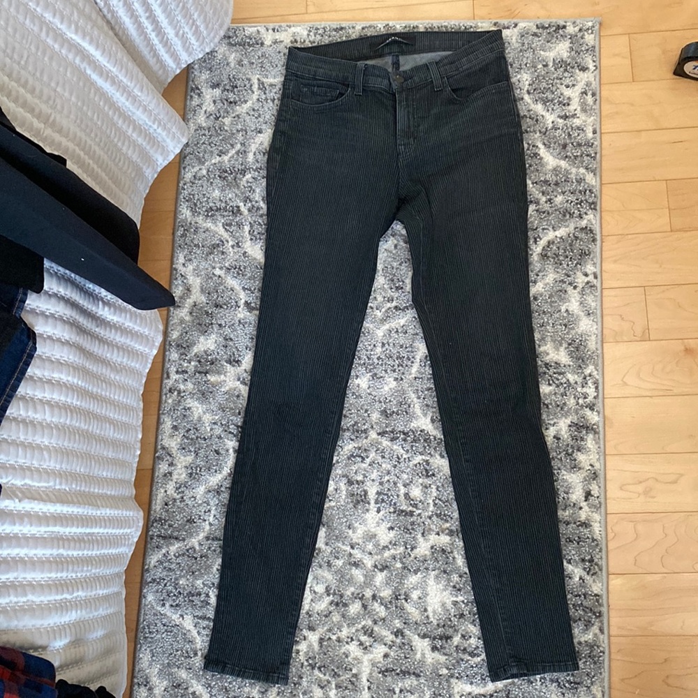 Black J BRAND Skinny Jeans